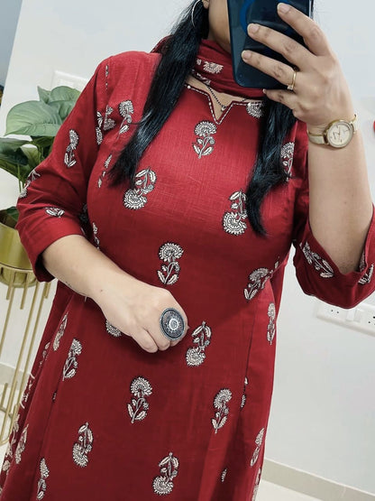 Elegant Printed Suit Set with Dupatta